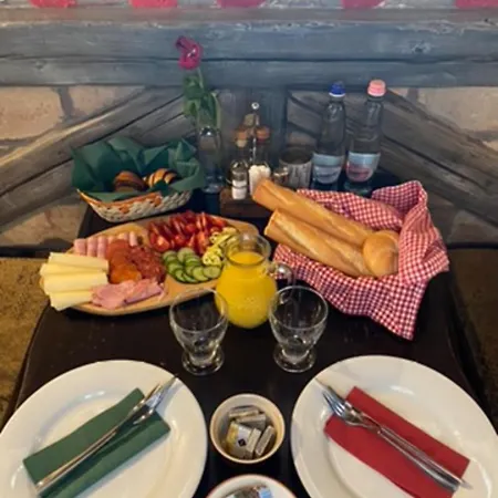 Bacchus Pub Es Panzio 3*